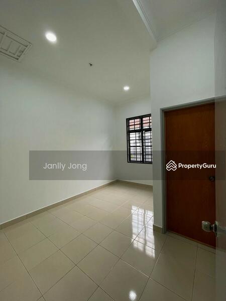 For Sale - Nusa Idaman Nusas Idamans
