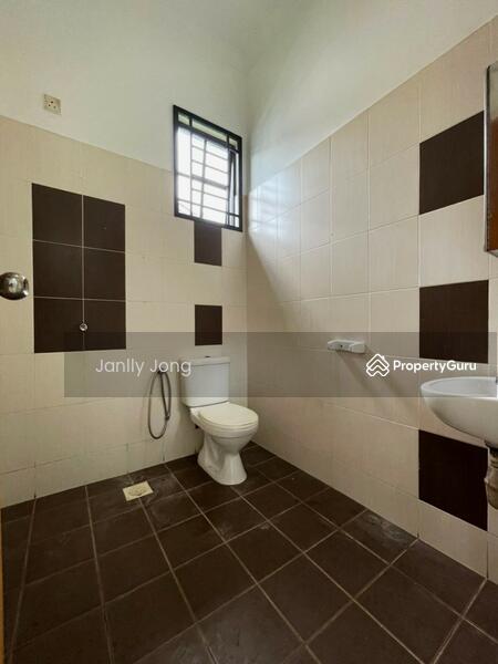 For Sale - Nusa Idaman Nusas Idamans