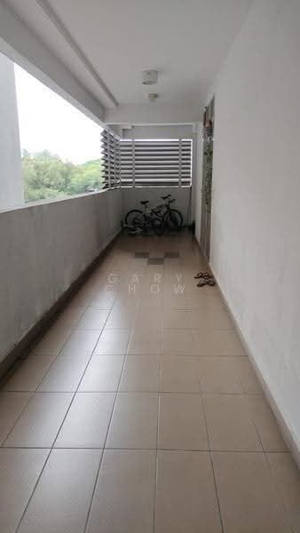 Kondominium untuk Dijual di Vina Residency (Vina Versatile Homes) - Gary Chow - Balcony - PropertyGuru.com.my