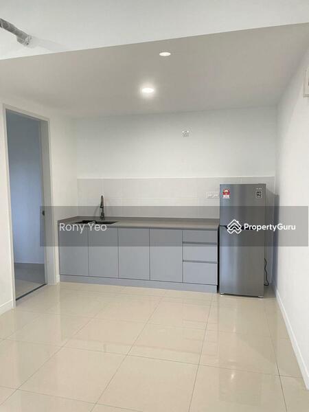 For Rent - Emerald Hill