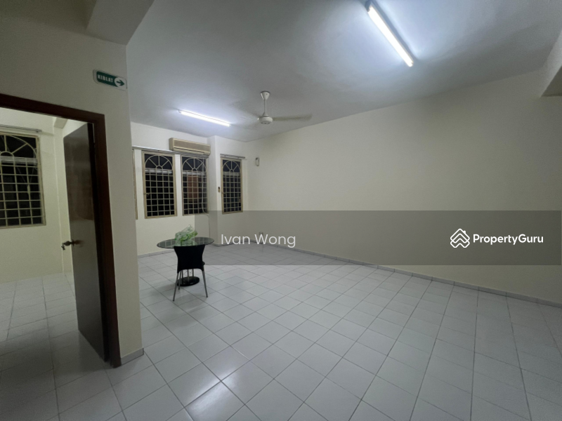 For Sale - Batu Caves Centerpoint