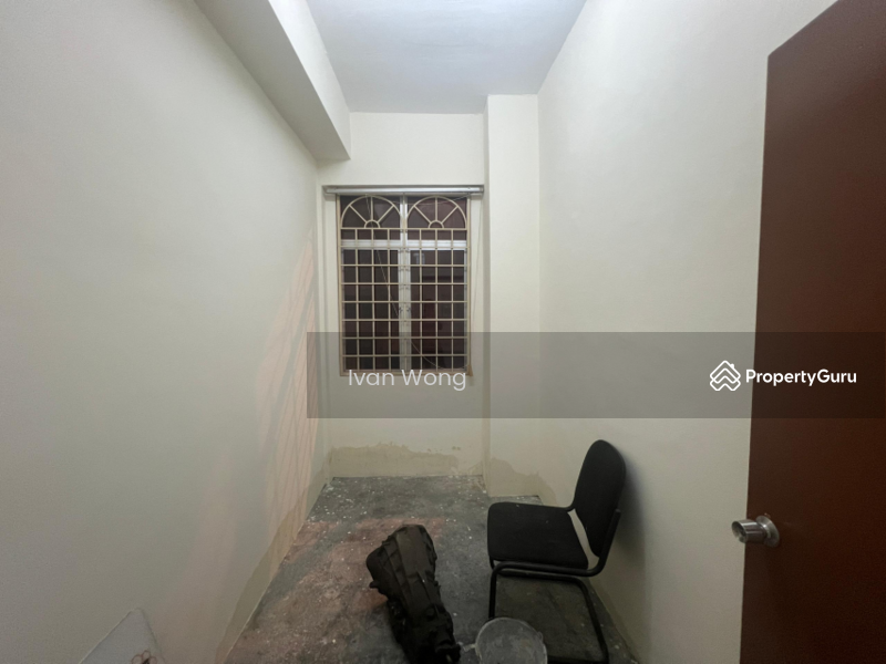 For Sale - Batu Caves Centerpoint