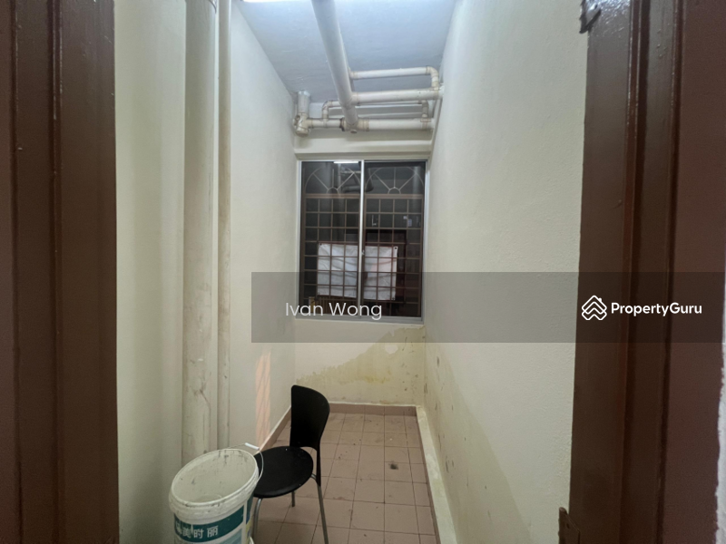 For Sale - Batu Caves Centerpoint