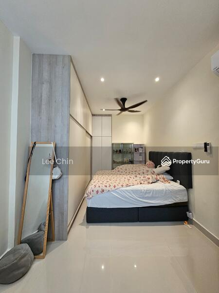Untuk Dijual - Medan Kolam Air, Reservoir Garden, 1.5 Storey Terrace