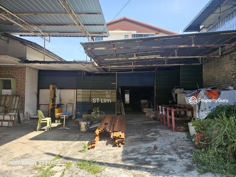 For Sale - Double-storey Bungalow 10,375sf at Tanjung Tokong in Penang Island