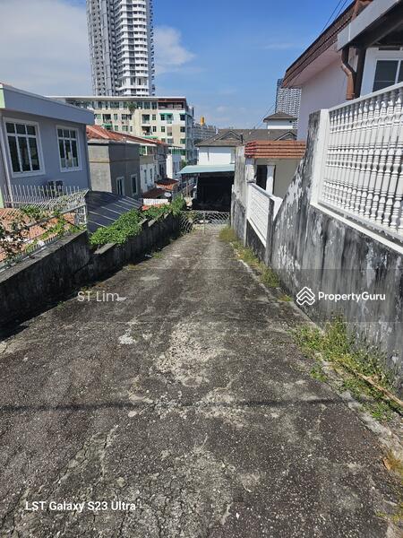 For Sale - Double-storey Bungalow 10,375sf at Tanjung Tokong in Penang Island