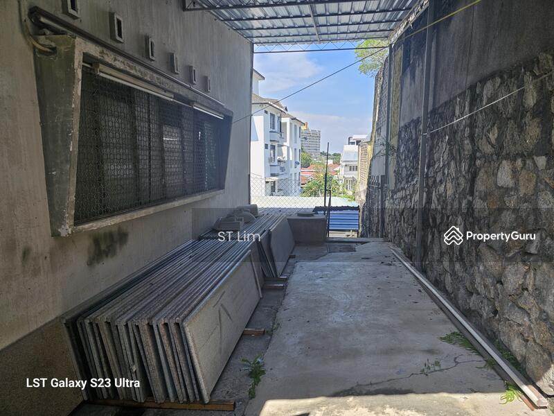 For Sale - Double-storey Bungalow 10,375sf at Tanjung Tokong in Penang Island