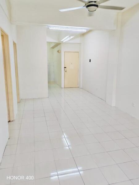 Untuk Disewa - Dataran Otomobil