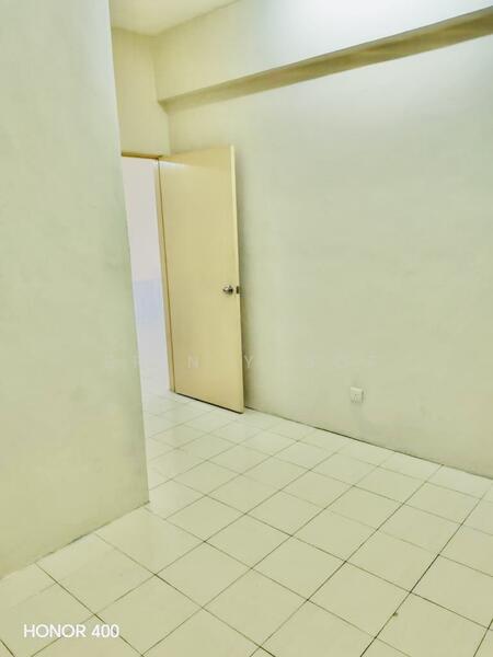 Untuk Disewa - Dataran Otomobil