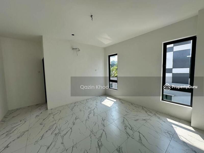 For Sale - Gunung Lang Lang Villa Jalan Kuala Kangsar 2.5 Storey Semi-D