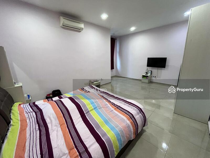 For Sale - Nusa Sentral Double Storey Corner lot for sales Nusa Sentral Double Storey Corner lot for salessssss