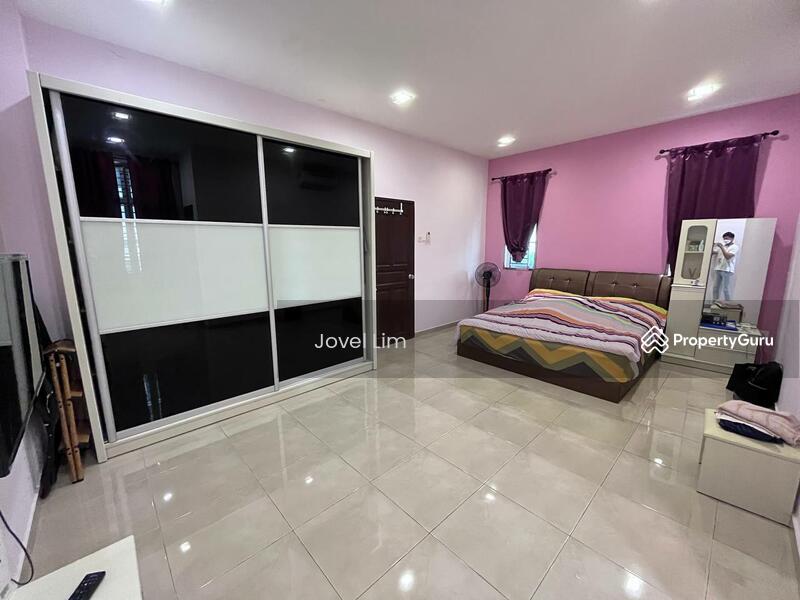 For Sale - Nusa Sentral Double Storey Corner lot for sales Nusa Sentral Double Storey Corner lot for salessssss