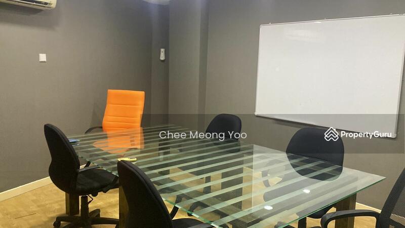 For Rent - Diamond Square