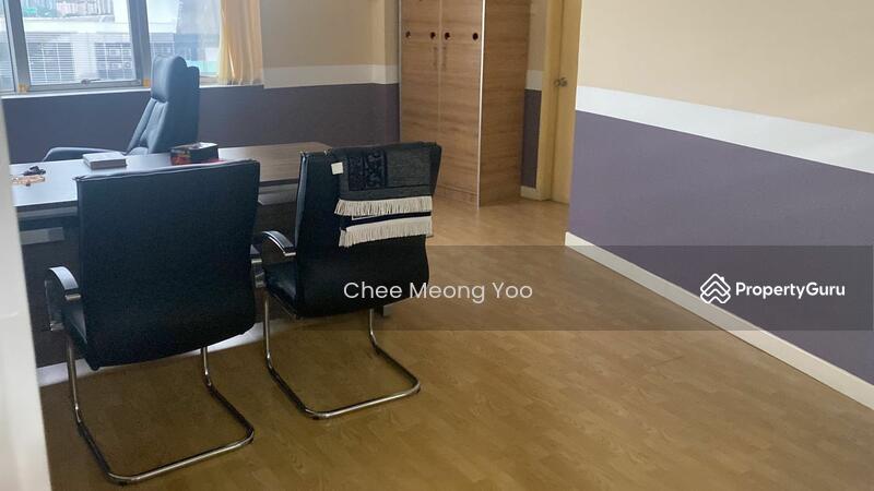 For Rent - Diamond Square