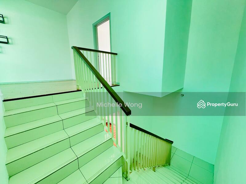 For Sale - Lakeclub Parkhome Taman Tasik Rawang 2.5 Storey Renovated For Sale