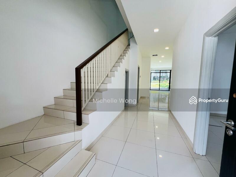 For Sale - Lakeclub Parkhome Taman Tasik Rawang 2.5 Storey Renovated For Sale