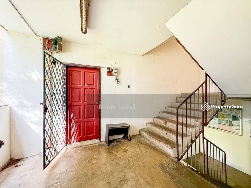 For Sale - PKNS Flat Seksyen 1