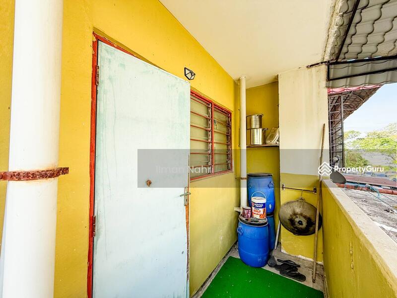 For Sale - PKNS Flat Seksyen 1