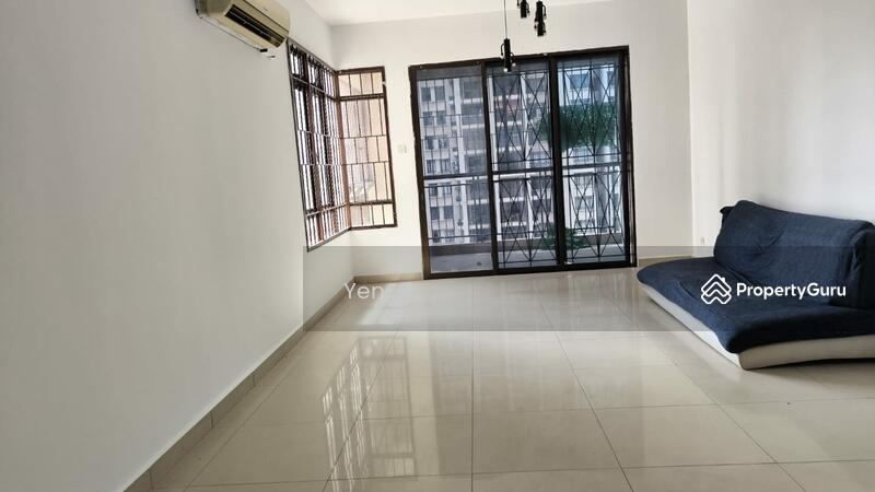 Condominium for Rent at Royal Domain Sri Putramas 2 - Yen . - PropertyGuru.com.my