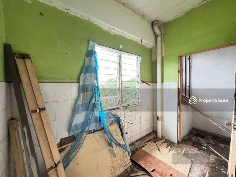 For Sale - Flat fasa dinasti
