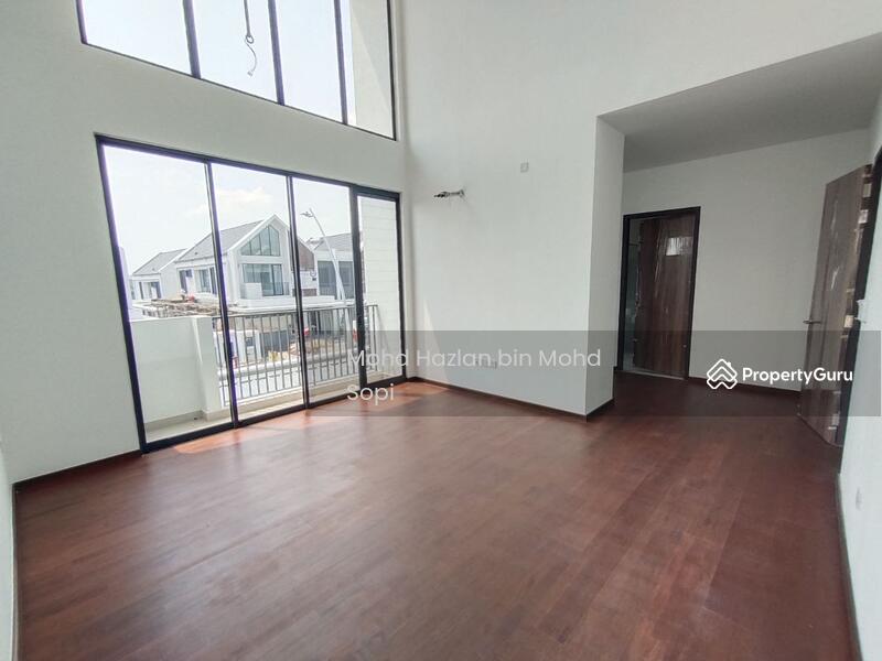 For Sale - City of Elmina : The Eighth (Chapter 2)