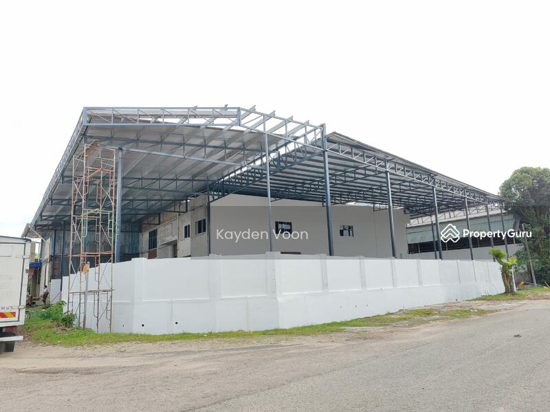 For Rent - Johor Jaya Bakawali corner lot Semi D Factory