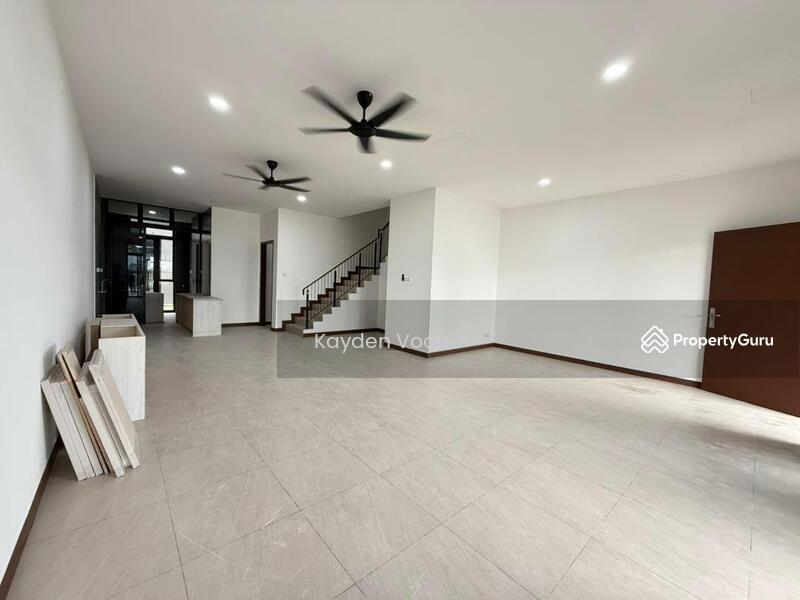For Rent - Aurora Sentral Double Storey Brand New