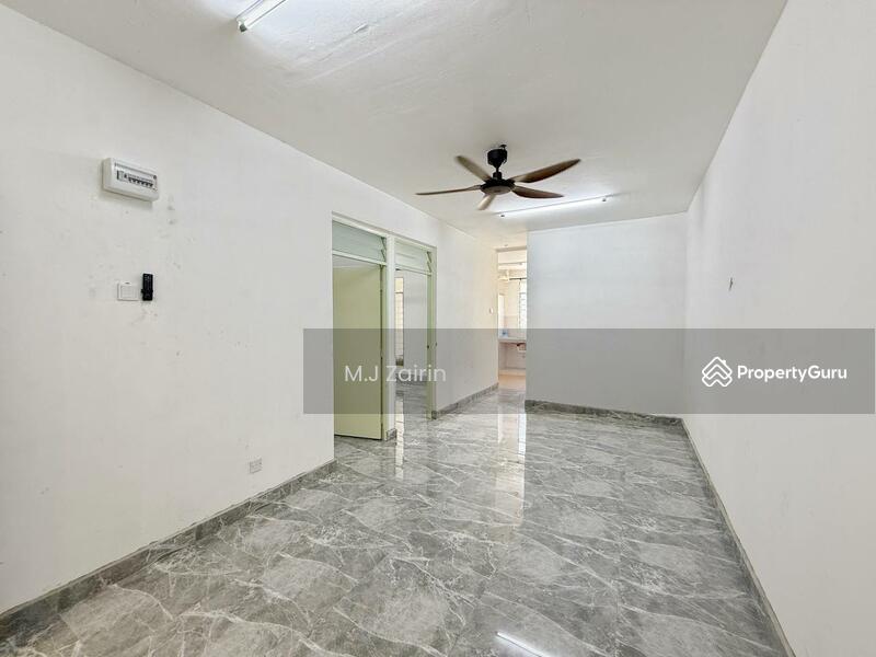 For Rent - Desa Lembah Permai