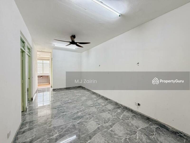 For Rent - Desa Lembah Permai