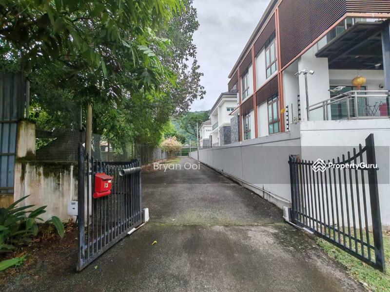For Rent - 2 Sty Bungalow at Jalan Brook Jesselton Georgetown Land Area 50,773
