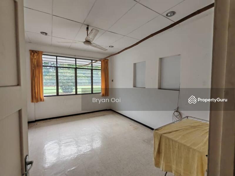 For Rent - 2 Sty Bungalow at Jalan Brook Jesselton Georgetown Land Area 50,773