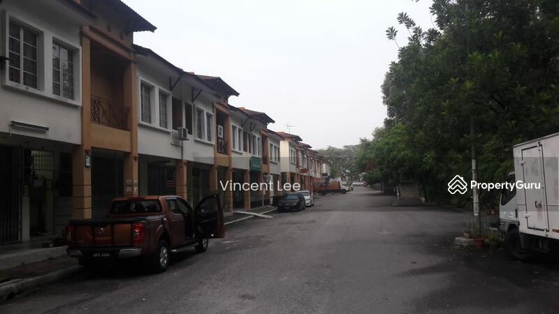 For Sale - 2 Storey Shop Lot for Sale at Bandar Sunway Semenyih