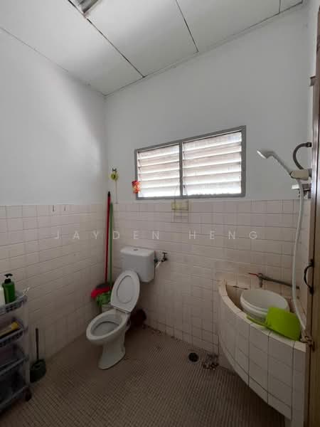 2-storey Terraced House for Sale in SS2 (Petaling Jaya) - Jayden Heng - Bathroom - PropertyGuru.com.my