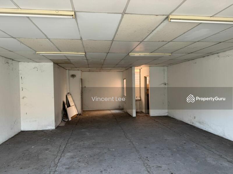 Untuk Dijual - 2 Office Unit top floor for sale together (level 4) at Bukit Tinggi Klang