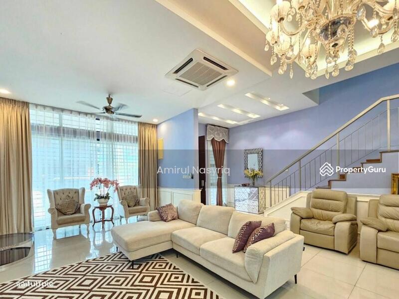 Untuk Dijual - 2-storey Terrace House at Seksyen U16
