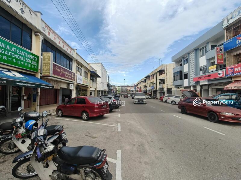 For Sale - Pontian Pontians