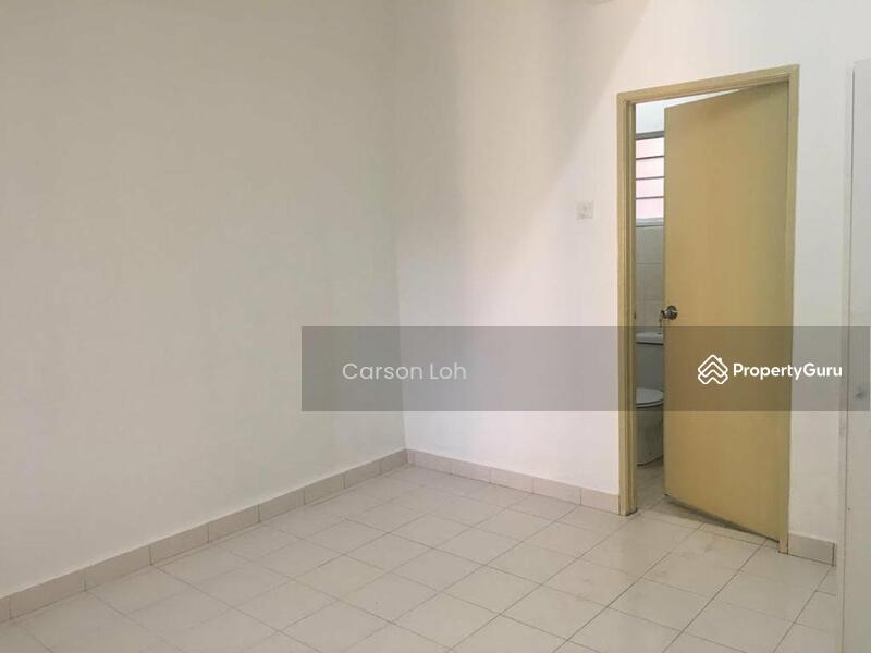 For Sale - Vista Mutiara