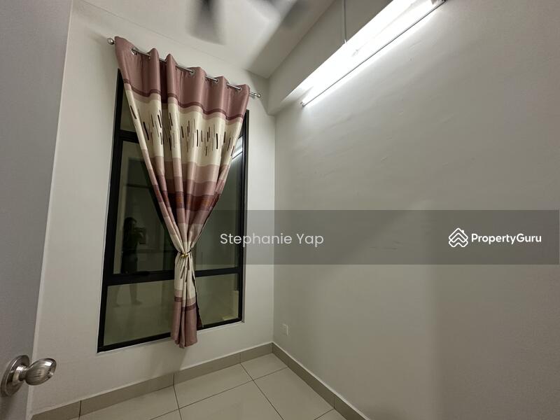 For Rent - Maple Residence