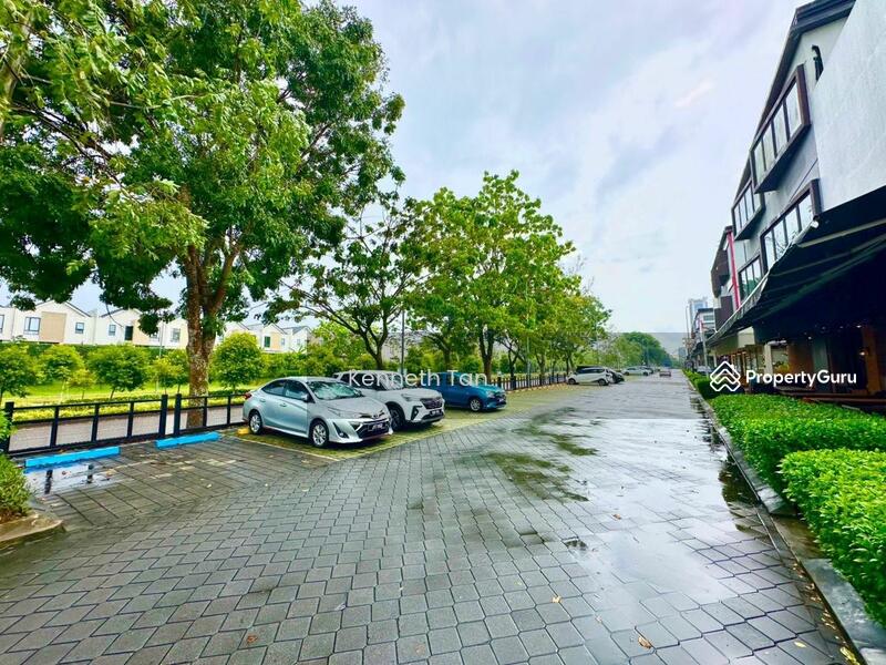 For Sale - Sunway Boulevard Sunways Boulevards