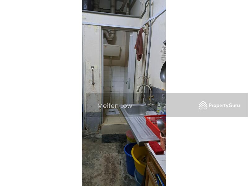 Untuk Dijual - Jalan San Peng