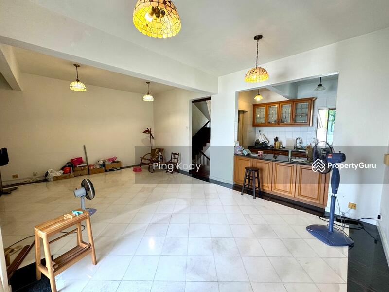 3-storey Terraced House for Sale in Batu Ferringhi (Penang) - Ping Koay - PropertyGuru.com.my