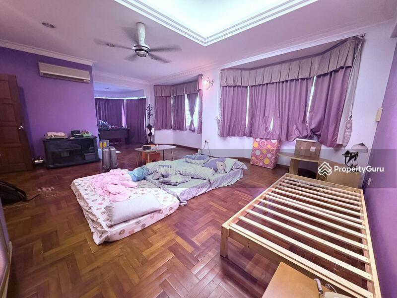 For Sale - Iskandar Iskandar Iskandars