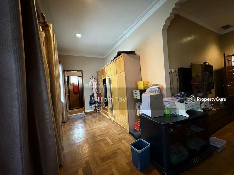 For Sale - Iskandar Iskandar Iskandars
