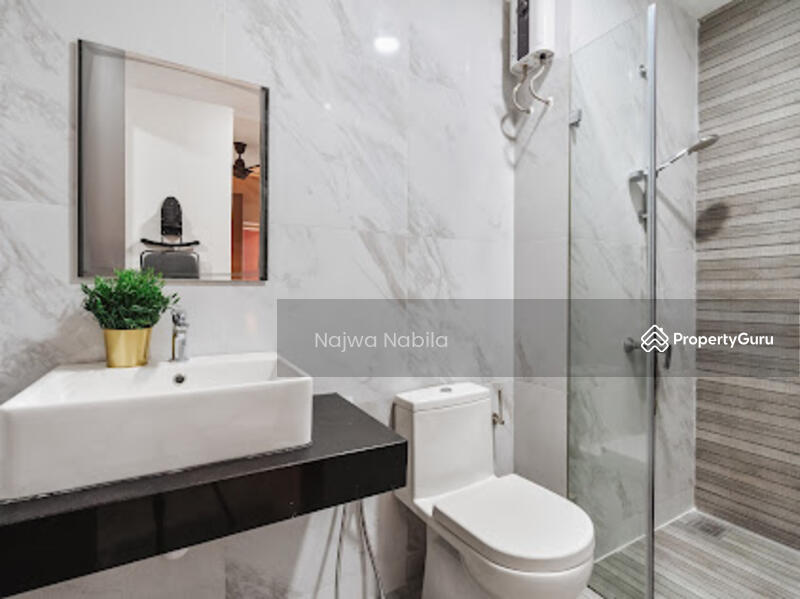 For Rent - Emporis