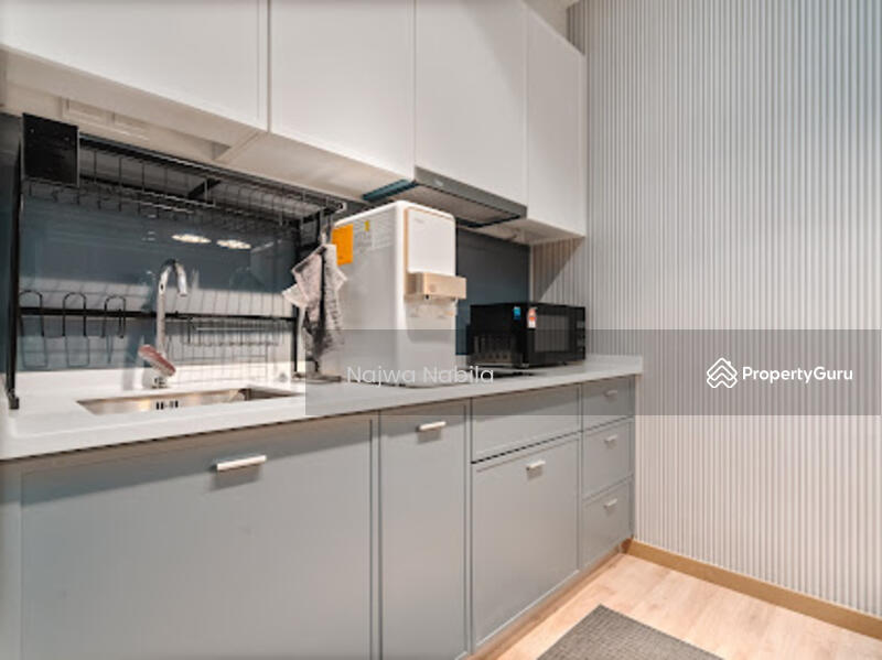 For Rent - Emporis