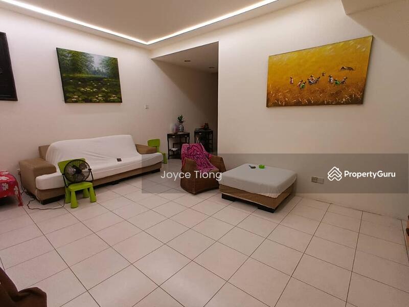 For Rent - 2.5 storeys house at Seksyen 9 Bandar Mahkota Cheras