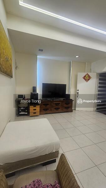 For Rent - 2.5 storeys house at Seksyen 9 Bandar Mahkota Cheras