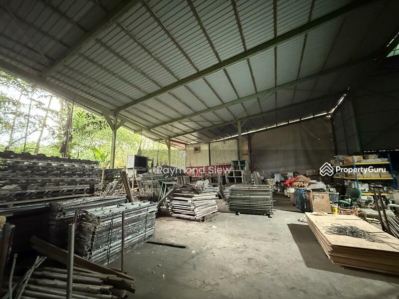 For Sale - Kampung Subang Baru