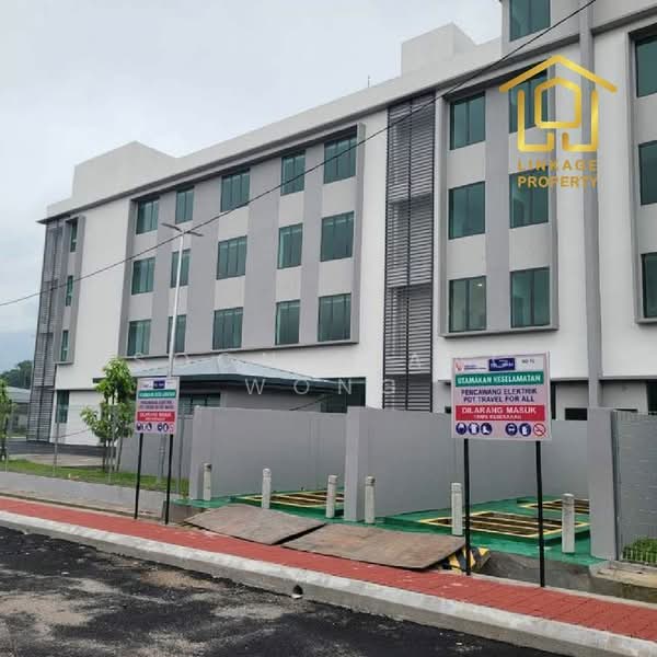 Warehouse for Sale in Kawasan Perindustrian Balakong (Balakong) - SOON SIANG WONG - PropertyGuru.com.my