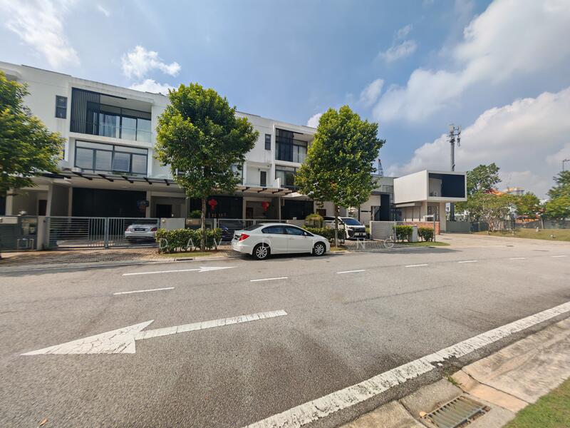 Rumah Teres untuk Dijual di Sungai Besi (Kuala Lumpur) - David Ting - PropertyGuru.com.my